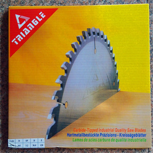 發(fā)泡線條鋸角機(jī)