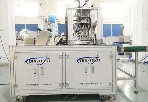 全自動平面口罩耳帶焊接機(jī)平面口罩焊耳帶機(jī)產(chǎn)品特點